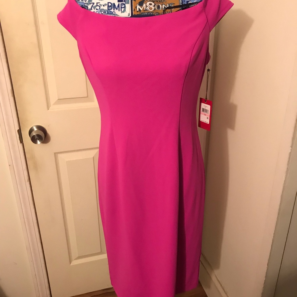 Dress - Picture 7 of 8